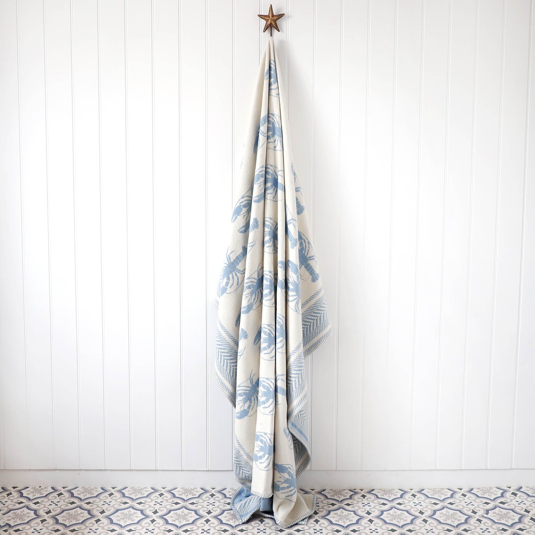 Reversible Lobster Throw - Soft Blue & Ecru -Homeware- Cream Cornwall
