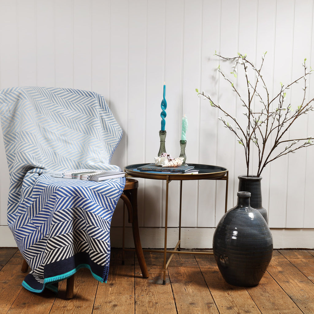 Perranporth Reversible Chevron Throw