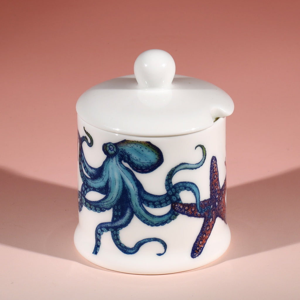 Jam Pot with lid in our bright coloured Reef range with a space in the lid for a tea spoon